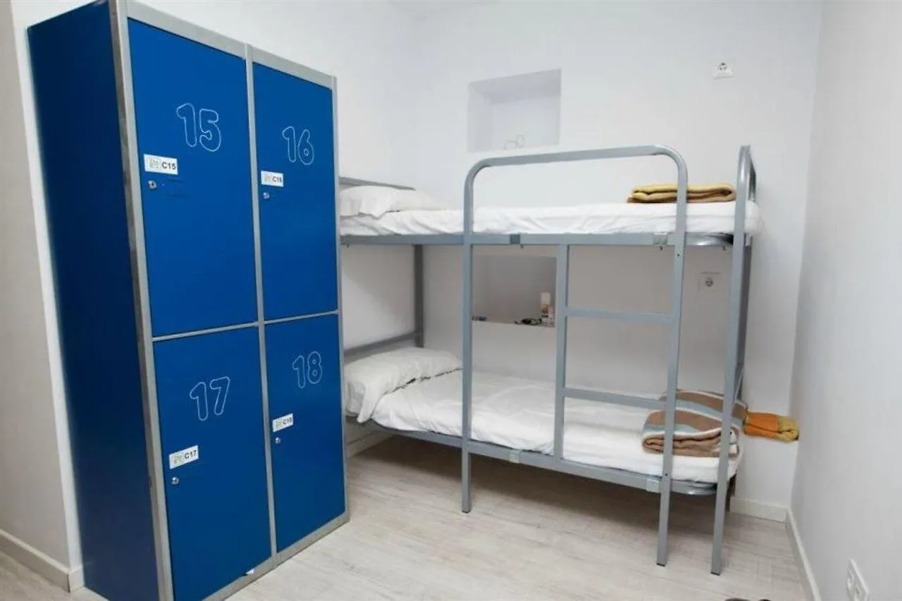 Onefam Ramblas Barcelona Hostel