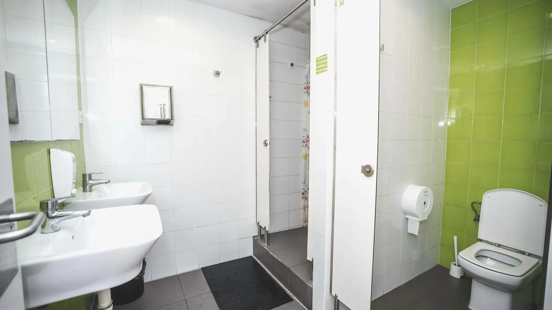 Hostel One Ramblas Barcelona